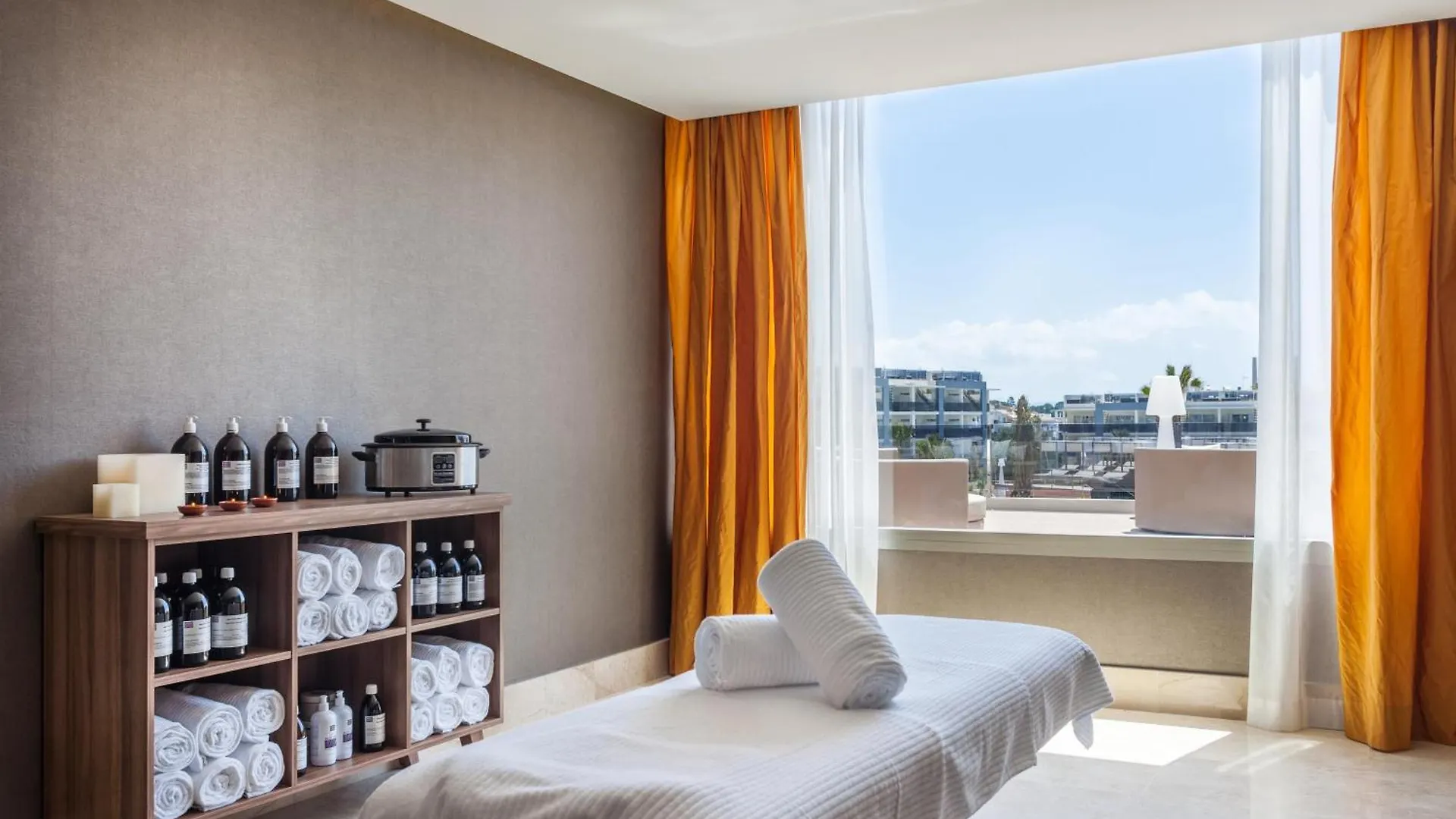 Apartmanhotel Zafiro Palace Alcudia Port de Alcudia